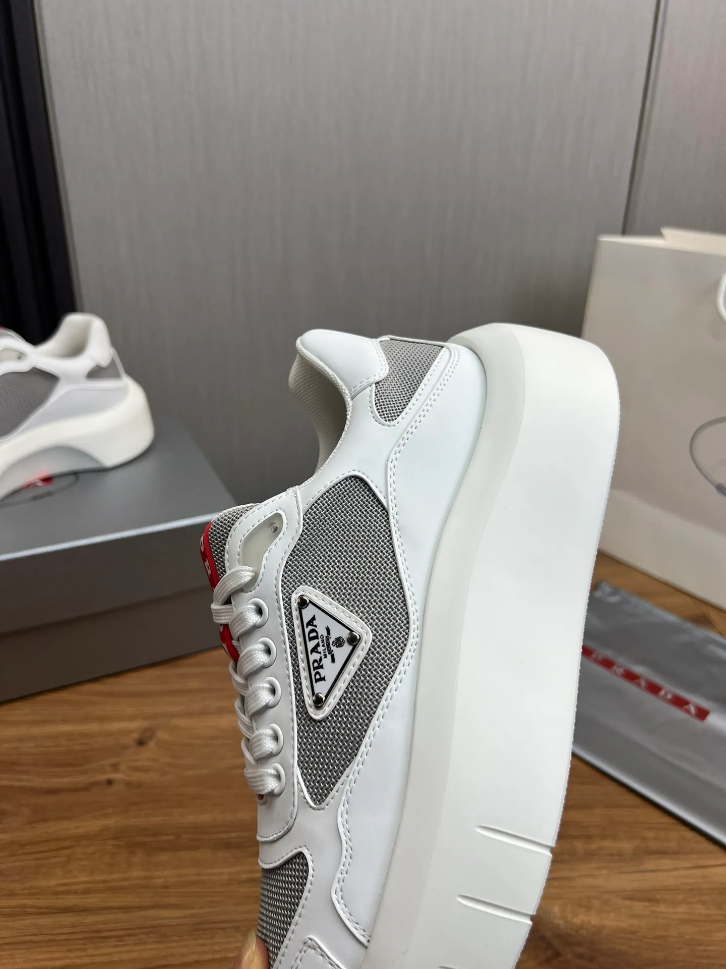 Men's shoes 💰620💰 [PRADA] Men's shoes are popular in the counter, official website is synchronized, high-quality shipments ✔️Original cowhide stitching mesh + cowhide lining, 1🆚1 replica, original original bottom, 38-45 (45 customized, non-refundable)